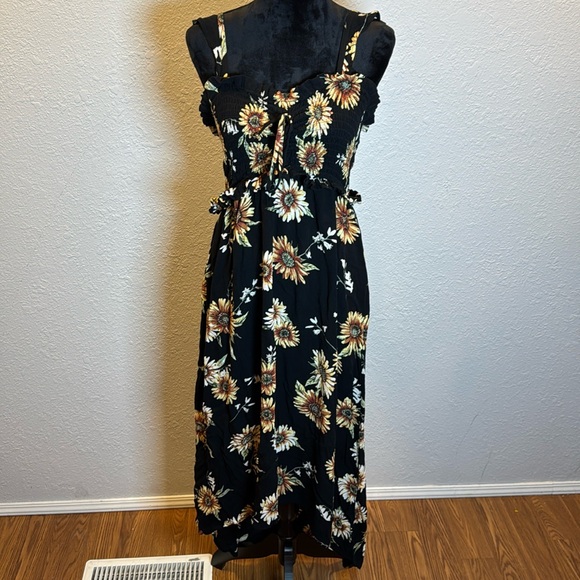 Maurices Dresses & Skirts - Maurice’s Sunflower high low Sun Dress Size medium